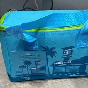 Trader Joe's Blue Insulated lunch Tote Bag